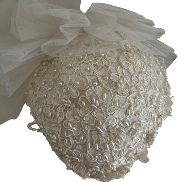 Vintage Faux Pearl Beaded Bridal Wedding Veil Juliet Cap Lace Tulle Bow Romantic main image 9